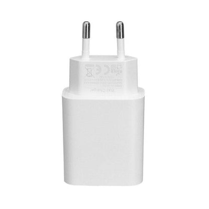 20 W USB-C töltő közelről