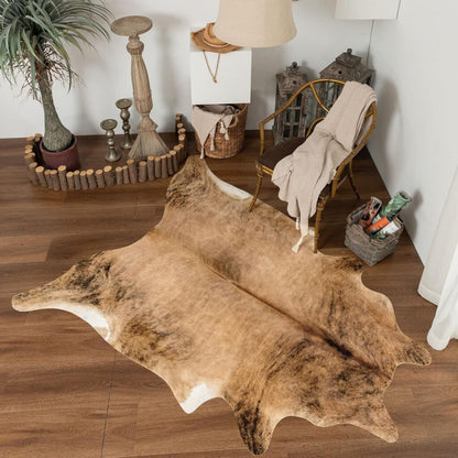Világosbarna műbőr beltéri szőnyeg 155×190 cm
