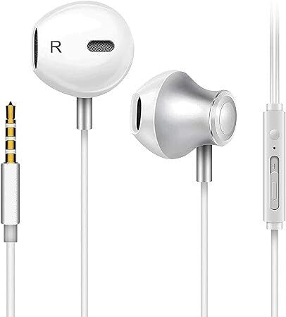 Fehér vezetékes fülhallgató mikrofonnal, 3,5 mm jack